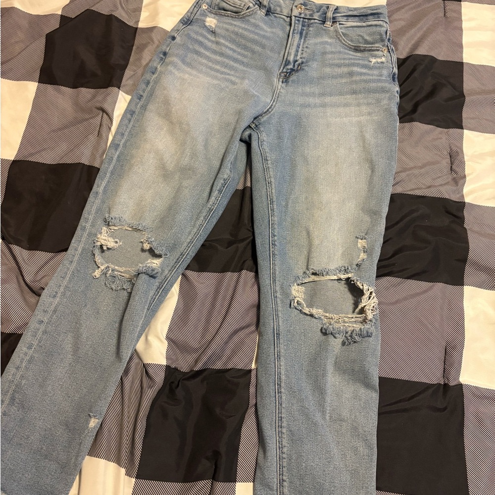 American Eagle Outfitters Light Blue Ripped Jeans